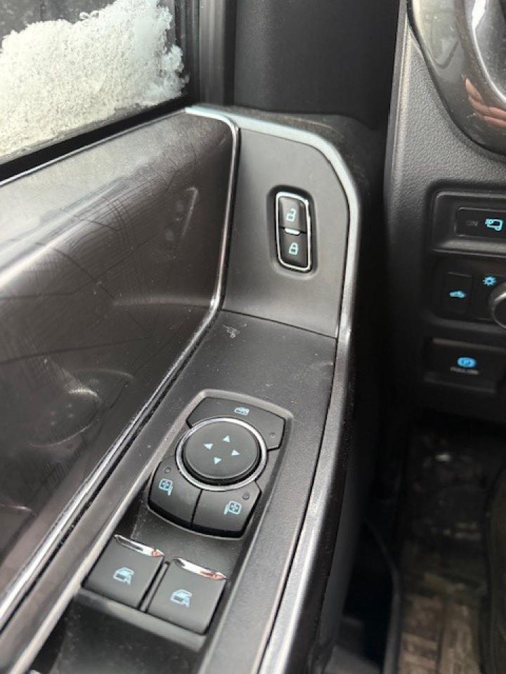 2021 Ford F-150 SPORT MODEL, V6, LEATHER, PANO ROOF Photo