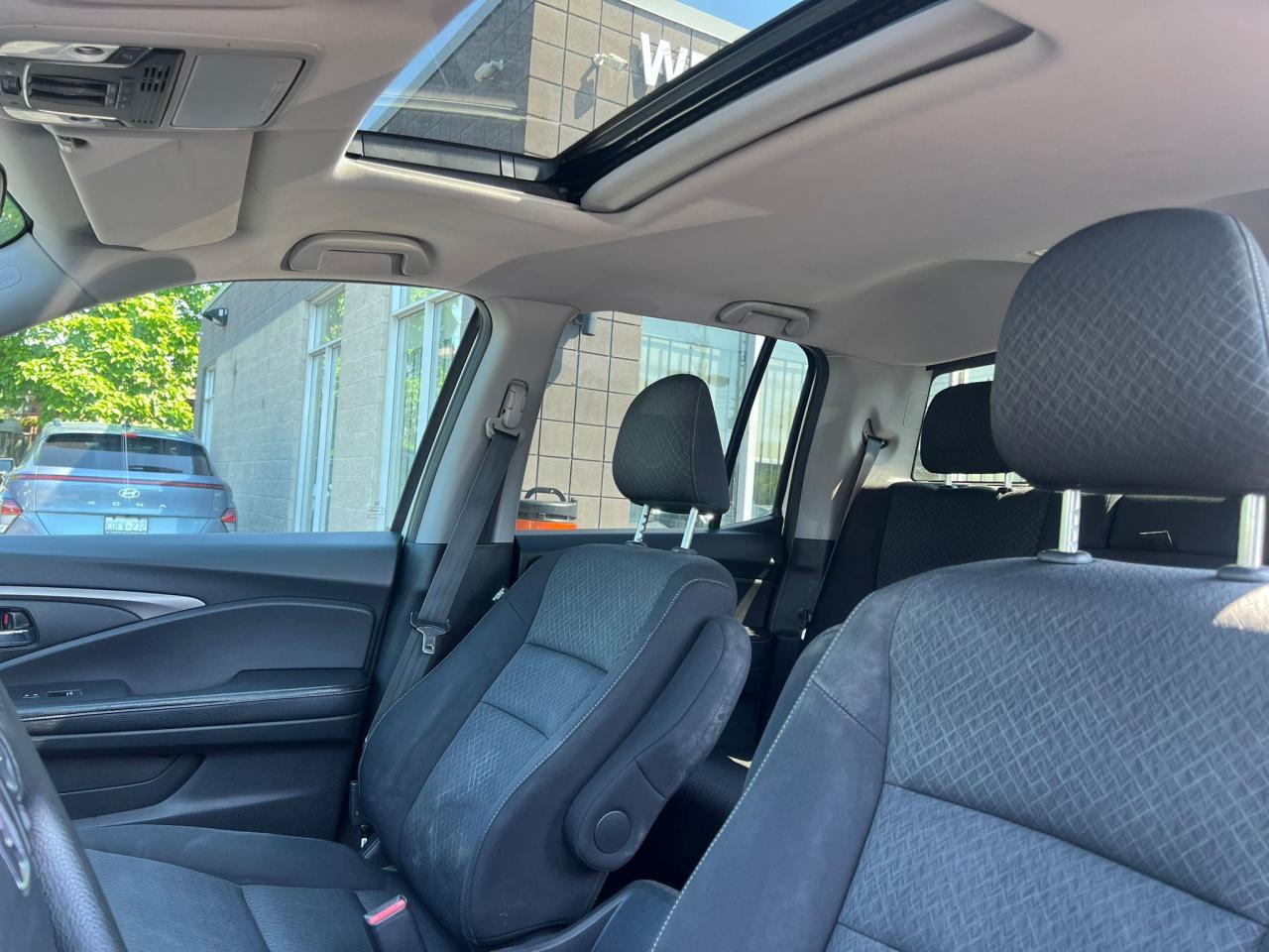 2019 Honda Ridgeline Sport AWD LOW KMS SAFETY Photo