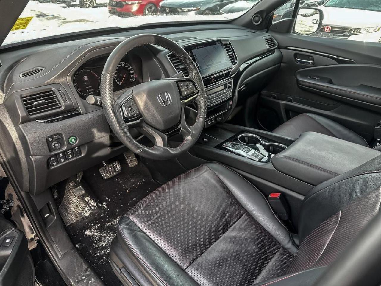 2025 Honda Ridgeline Black Edition Photo