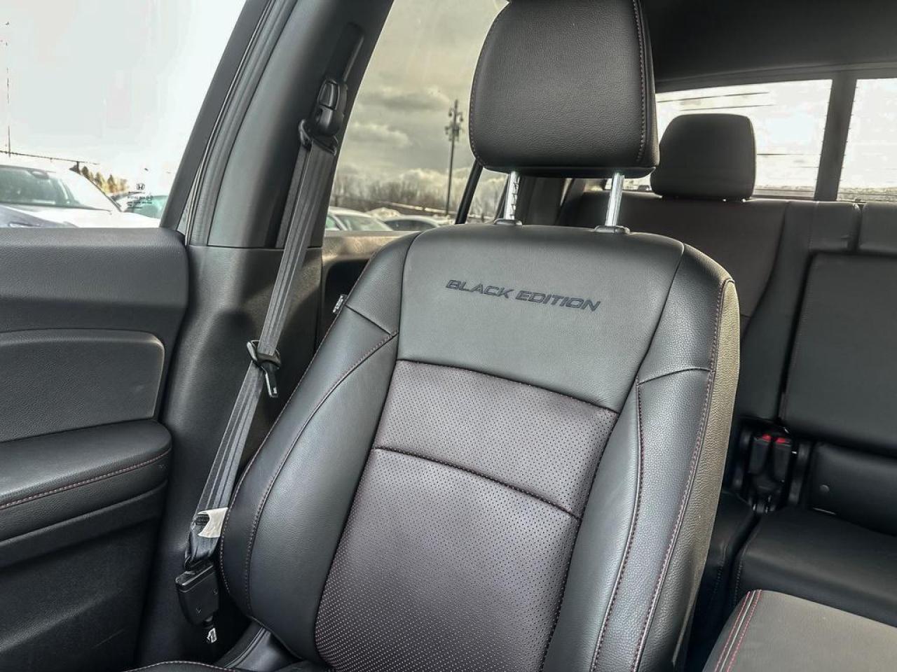 2025 Honda Ridgeline Black Edition Photo