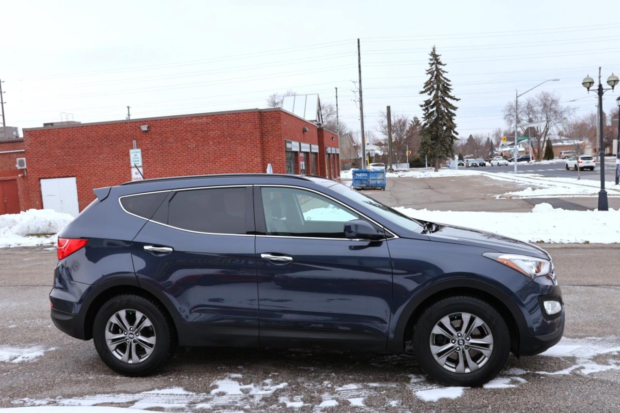 2013 Hyundai Santa Fe GL-LIMITED AVAILABILITY-2.4L/HEATED SEATS/BLUETOOT Photo