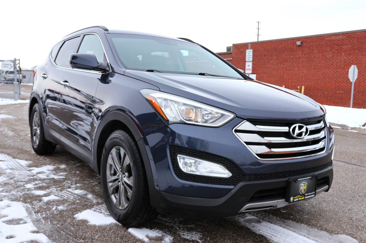 2013 Hyundai Santa Fe GL-LIMITED AVAILABILITY-2.4L/HEATED SEATS/BLUETOOT Photo