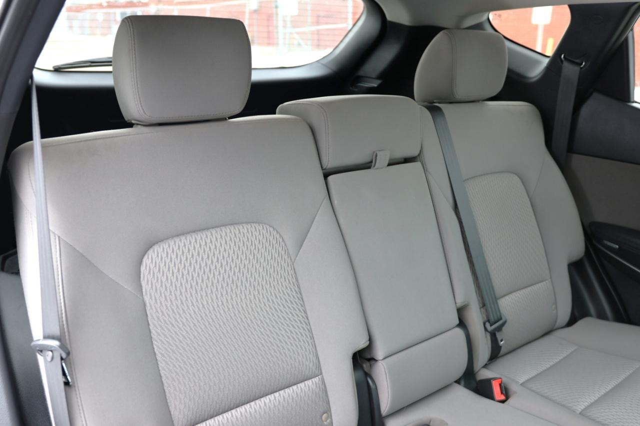 2013 Hyundai Santa Fe GL-LIMITED AVAILABILITY-2.4L/HEATED SEATS/BLUETOOT Photo