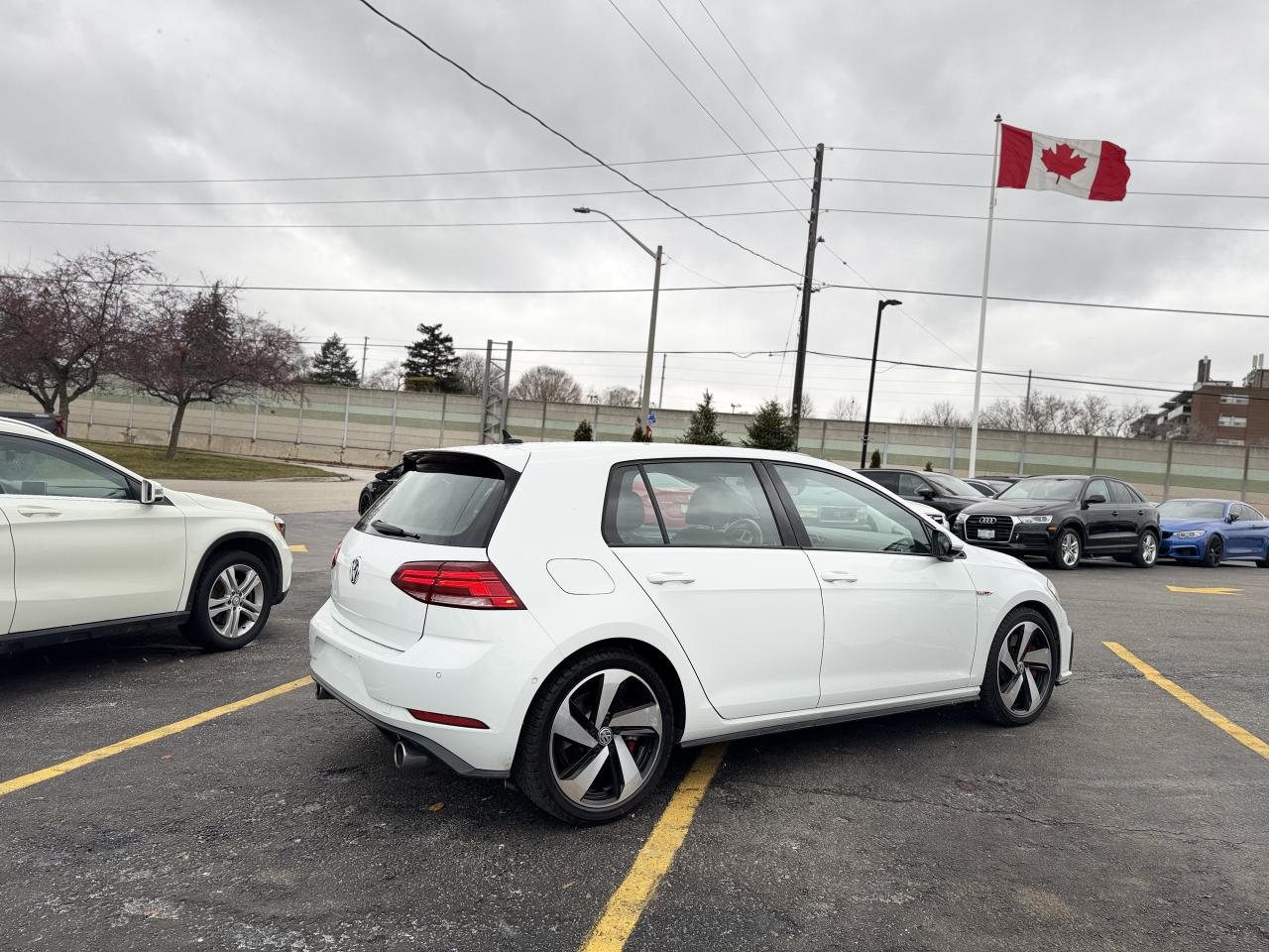 2020 Volkswagen Golf GTI Autobahn Manual / 1 Owner / Photo