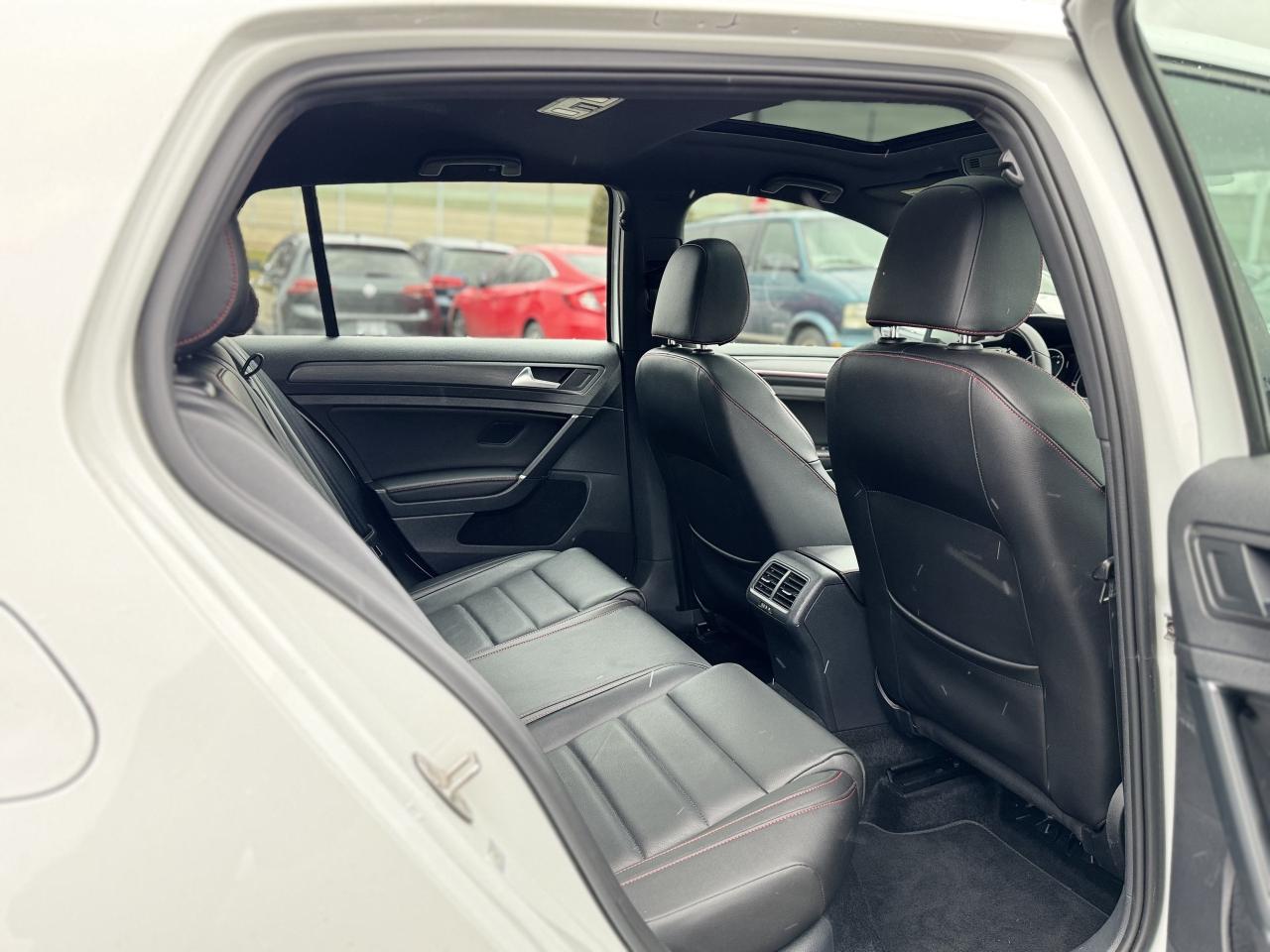 2020 Volkswagen Golf GTI Autobahn Manual / 1 Owner / Photo