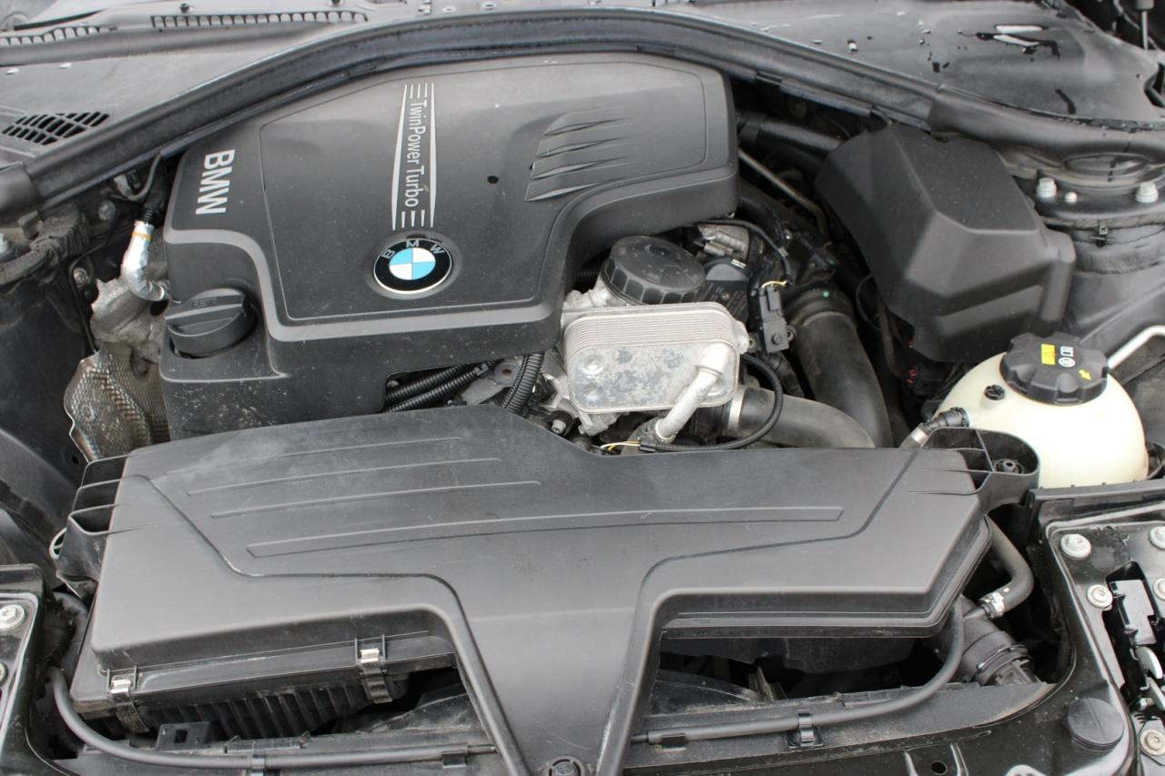 2015 BMW 3 Series 328i xDrive Sedan M Package No Accident Safety Cer Photo