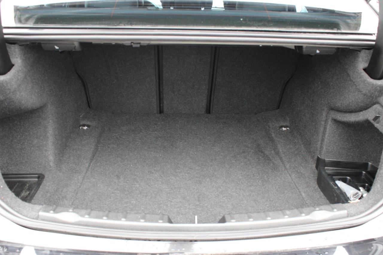 2015 BMW 3 Series 328i xDrive Sedan M Package No Accident Safety Cer Photo