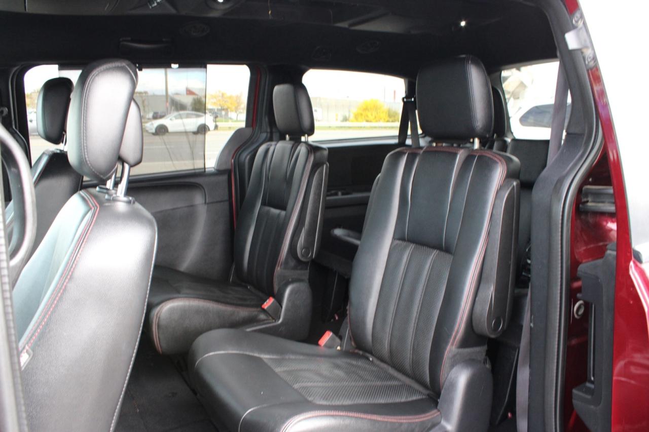 2019 Dodge Grand Caravan GT   7 Passenger   Leather Photo