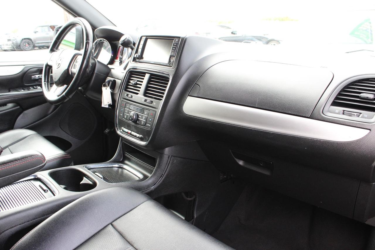 2019 Dodge Grand Caravan GT   7 Passenger   Leather Photo