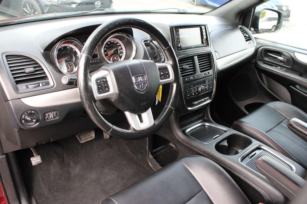 2019 Dodge Grand Caravan GT   7 Passenger   Leather Photo