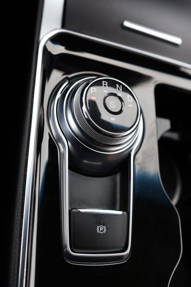 2019 Ford Edge TITANIUM-AWD-R STARTER/NAV/LEATHER/PANOROOF/ADAPT Photo