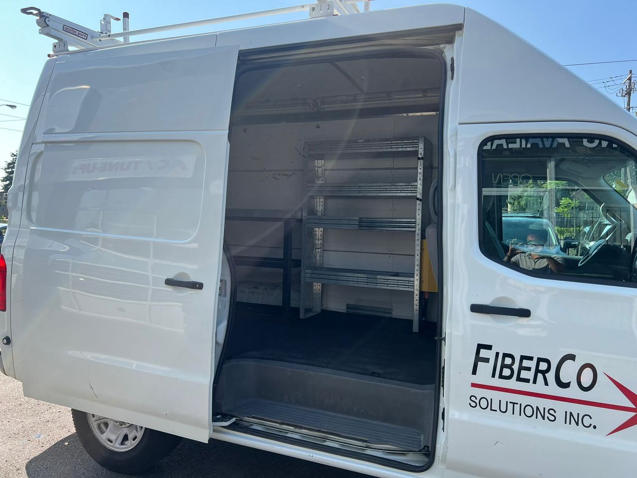 2014 Nissan NV 2500 V6 SV High Roof Photo