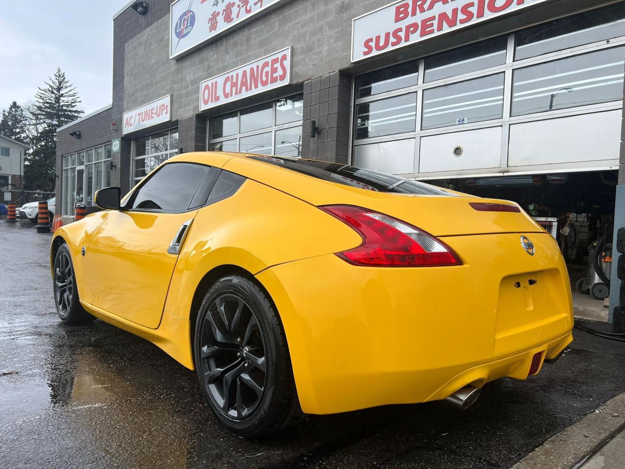 2017 Nissan 370Z 2DR CPE MAN Photo4