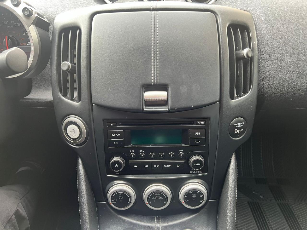 2017 Nissan 370Z 2DR CPE MAN Photo