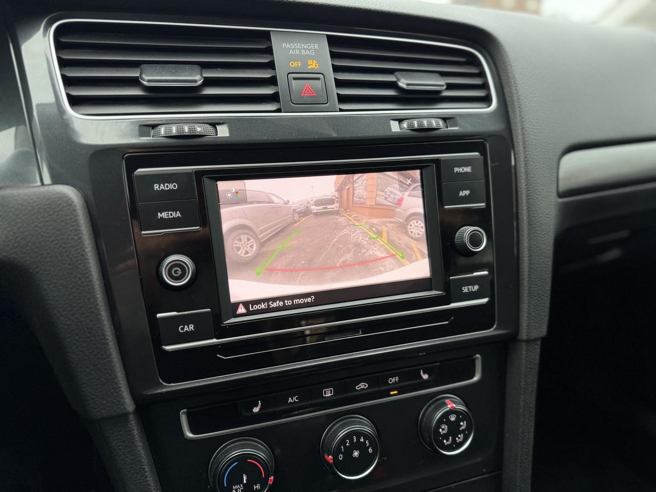 2019 Volkswagen Golf SportWagen Comfortline Manual 4MOTION Photo