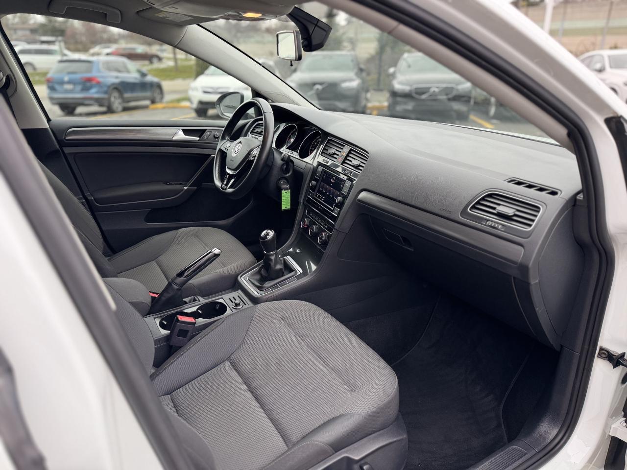 2019 Volkswagen Golf SportWagen Comfortline Manual 4MOTION Photo