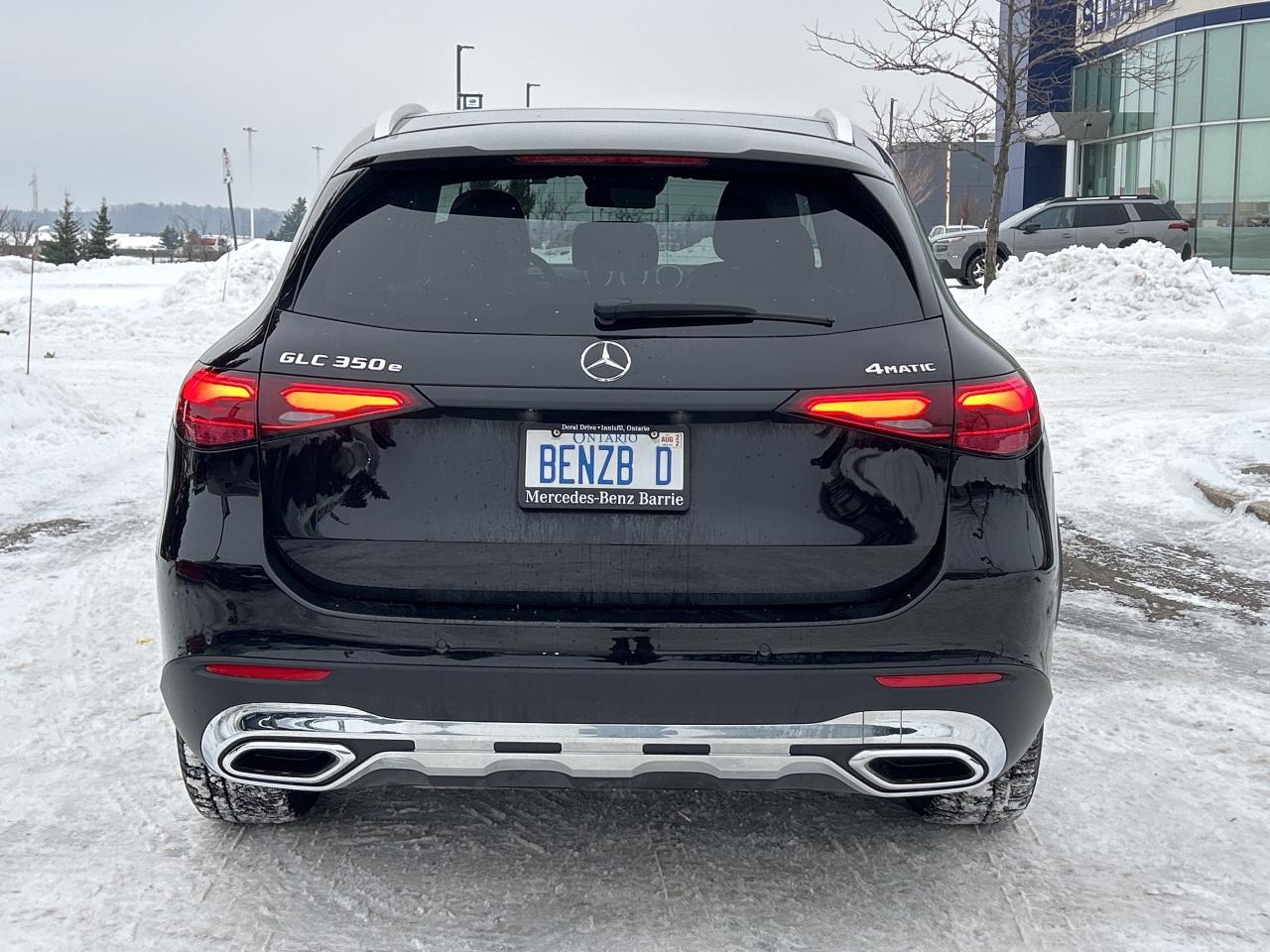 2026 Mercedes-Benz GLC 350e 4MATIC Photo4