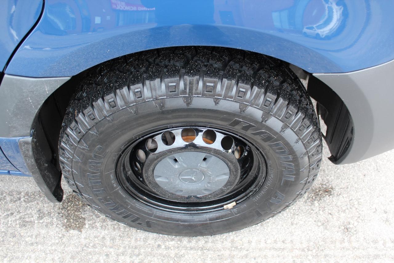 2022 Mercedes-Benz Sprinter Crew Van 5 PASSENGERS" - "LEATHER" - "3.0L DIESEL Photo