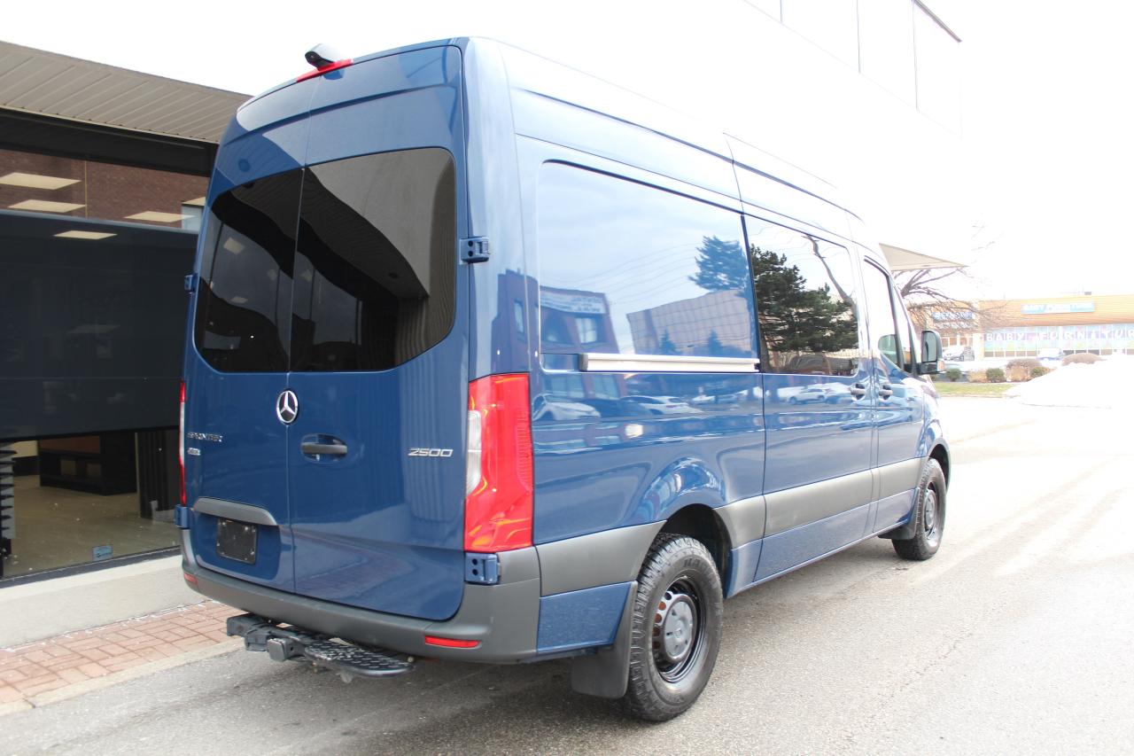 2022 Mercedes-Benz Sprinter Crew Van 5 PASSENGERS" - "LEATHER" - "3.0L DIESEL Photo