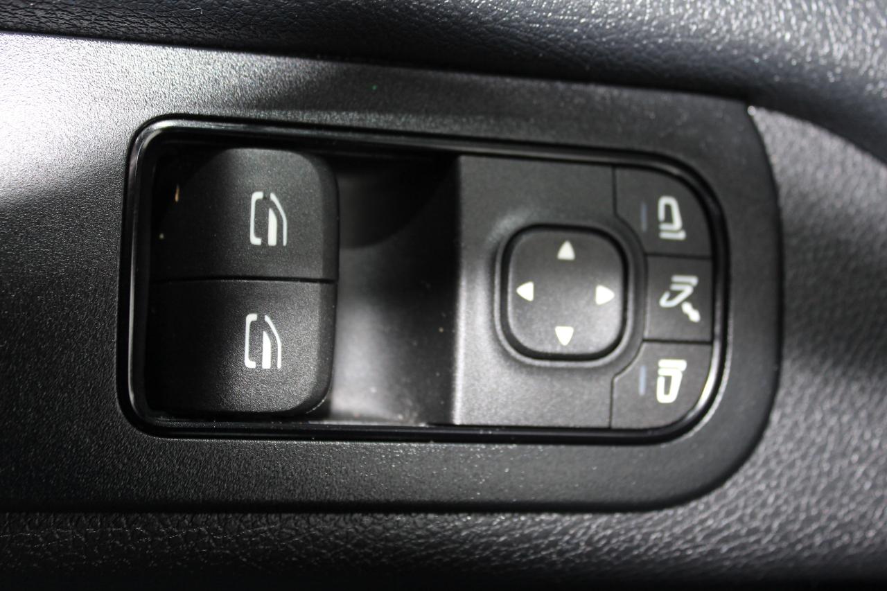 2022 Mercedes-Benz Sprinter Crew Van 5 PASSENGERS" - "LEATHER" - "3.0L DIESEL Photo