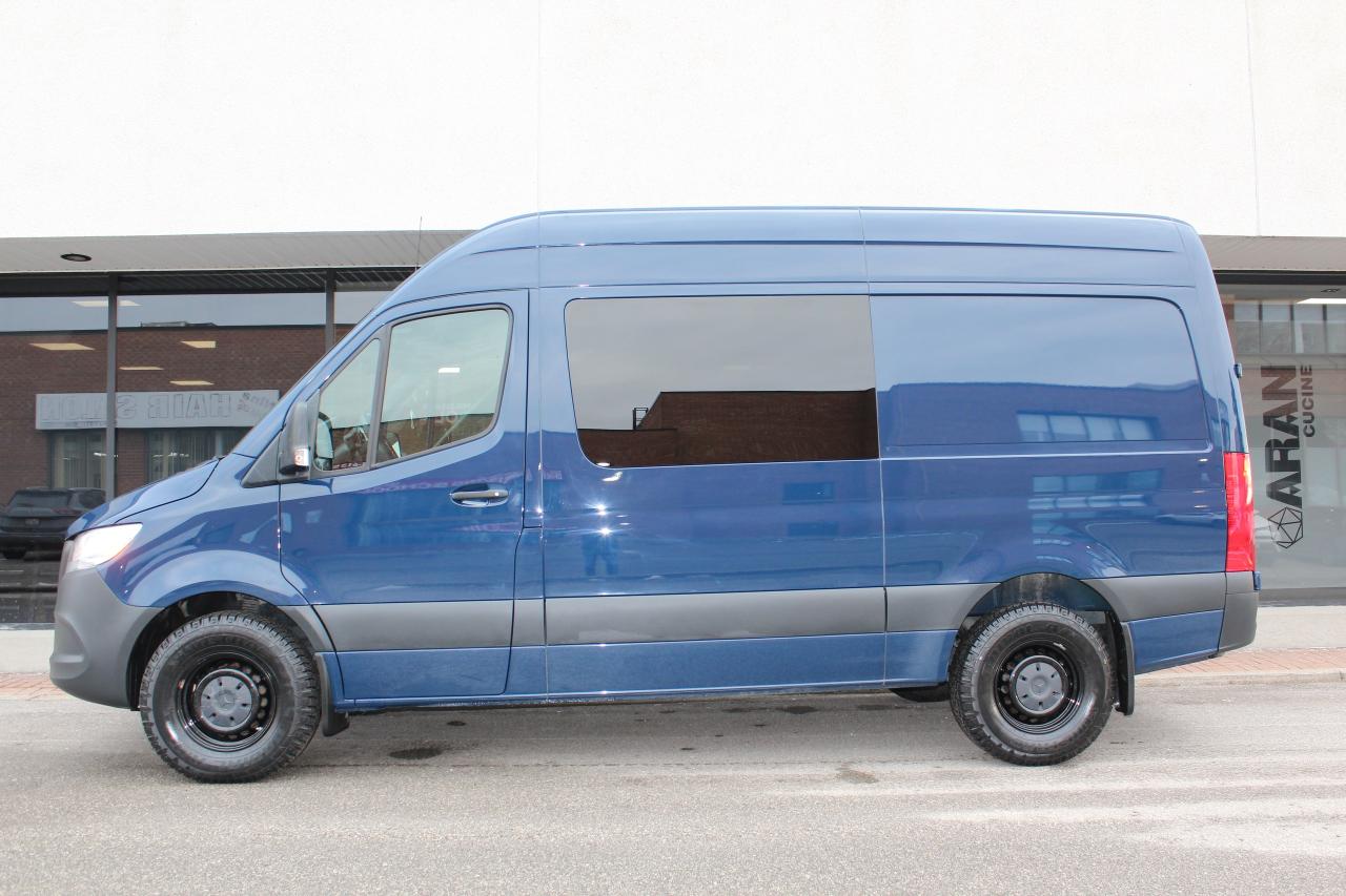 2022 Mercedes-Benz Sprinter Crew Van 5 PASSENGERS" - "LEATHER" - "3.0L DIESEL Photo