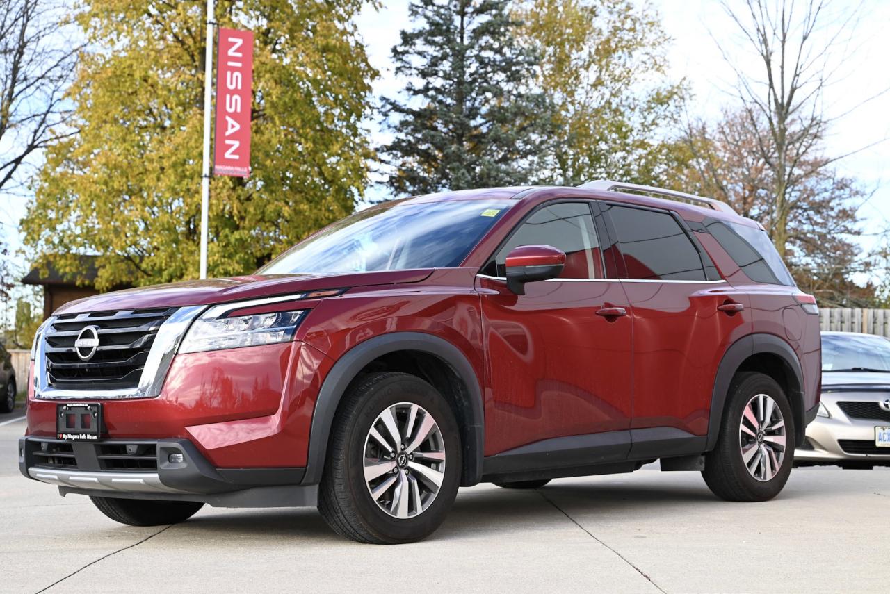 2022 Nissan Pathfinder SL Photo