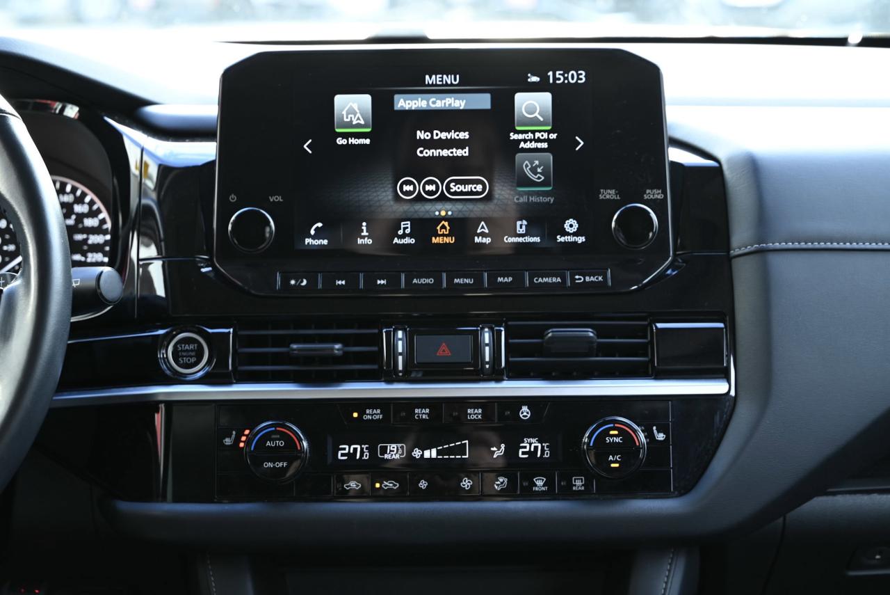 2022 Nissan Pathfinder SL Photo