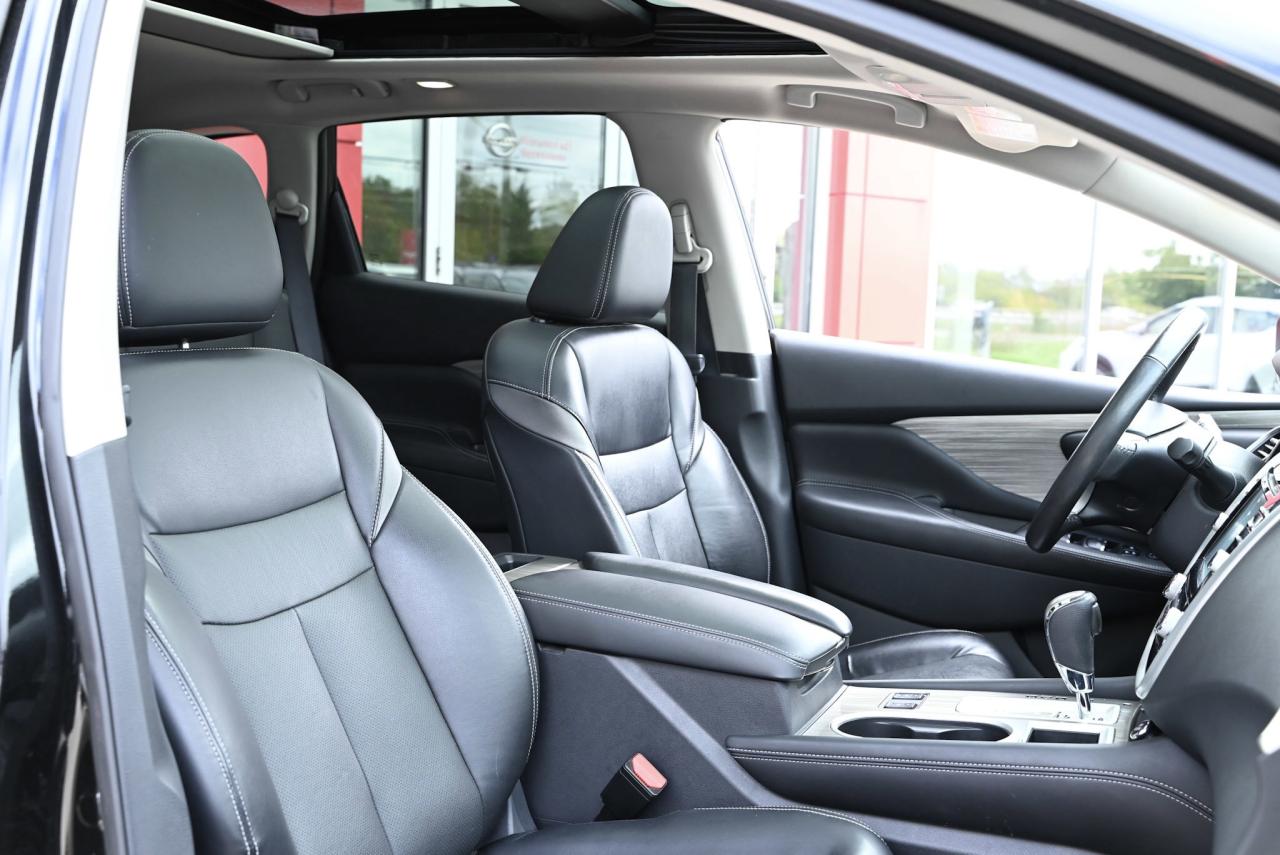 2018 Nissan Murano MIDNIGHT EDITION / LEATHER / NAVIGATION / PANO ROO Photo