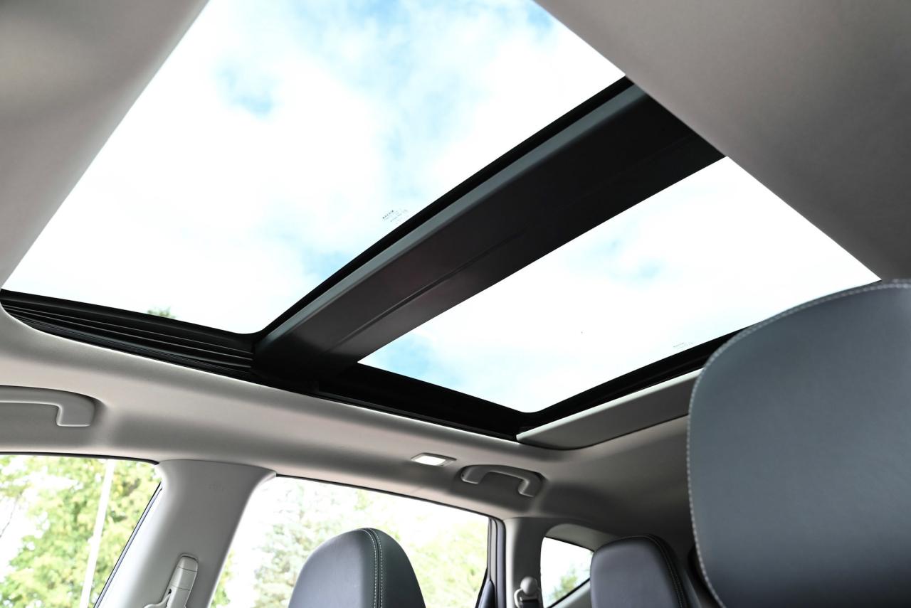 2018 Nissan Murano MIDNIGHT EDITION / LEATHER / NAVIGATION / PANO ROO Photo