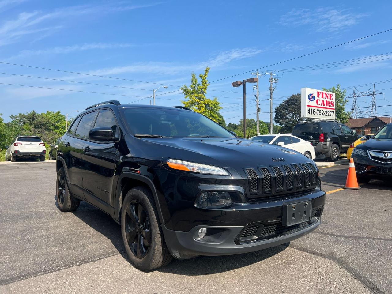 2016 Jeep Cherokee 4WD 4dr North Photo2