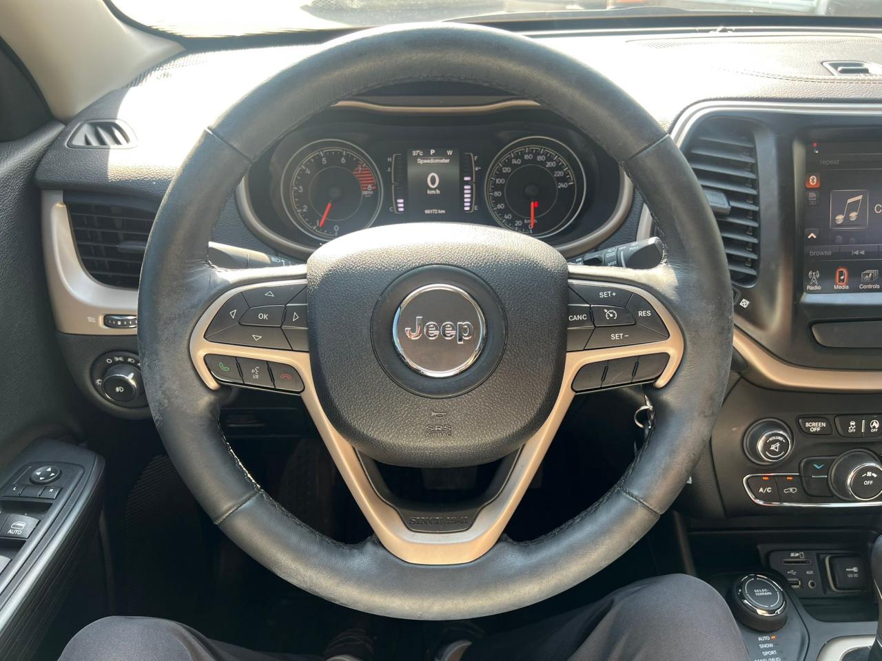 2016 Jeep Cherokee 4WD 4dr North Photo