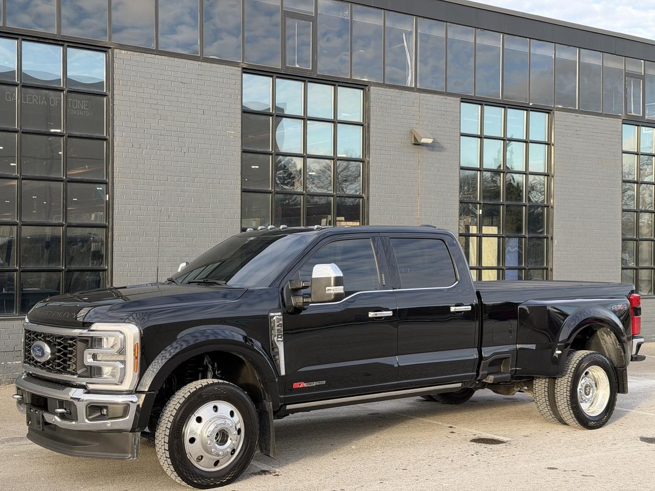 2024 Ford F-450 SUPER DUTY King Ranch 4WD Crew Cab 8' Box Photo2