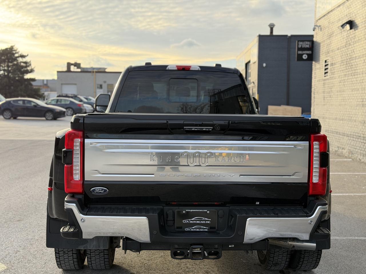 2024 Ford F-450 SUPER DUTY King Ranch 4WD Crew Cab 8' Box Photo