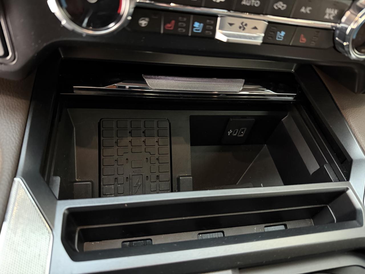 2024 Ford F-450 SUPER DUTY King Ranch 4WD Crew Cab 8' Box Photo