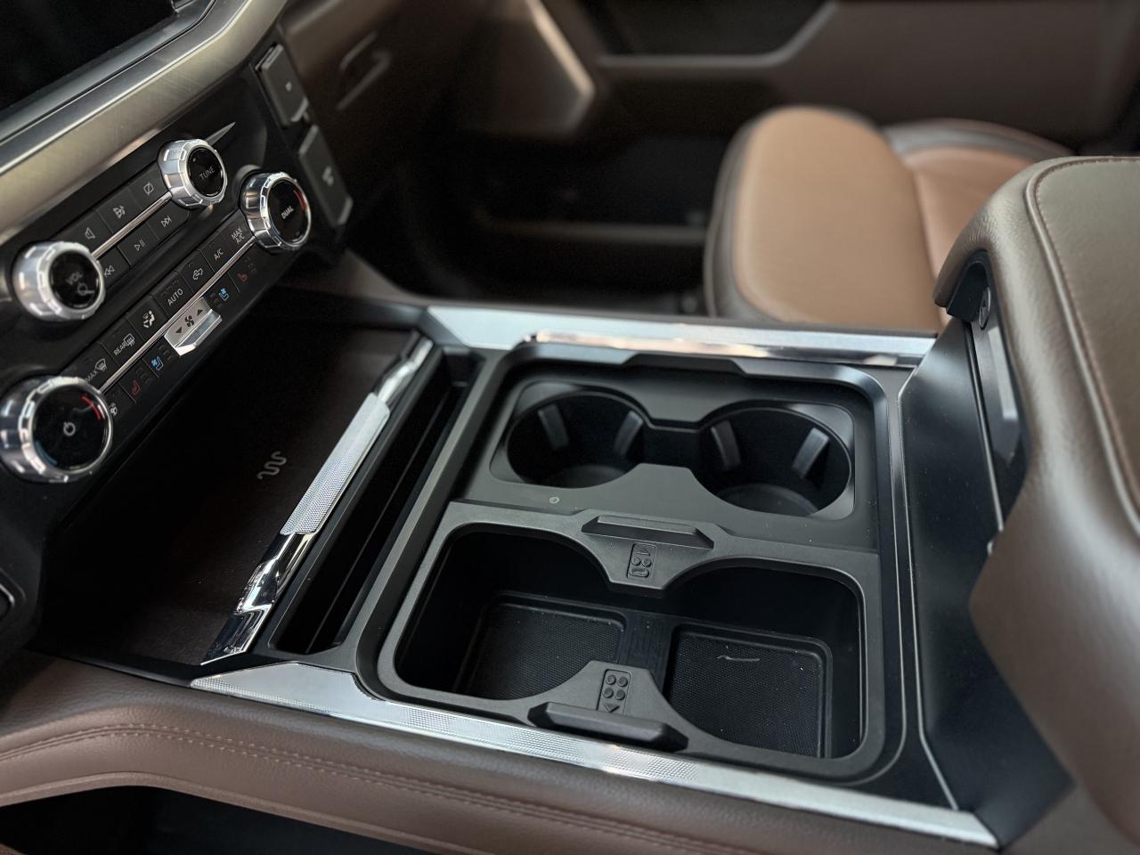 2024 Ford F-450 SUPER DUTY King Ranch 4WD Crew Cab 8' Box Photo