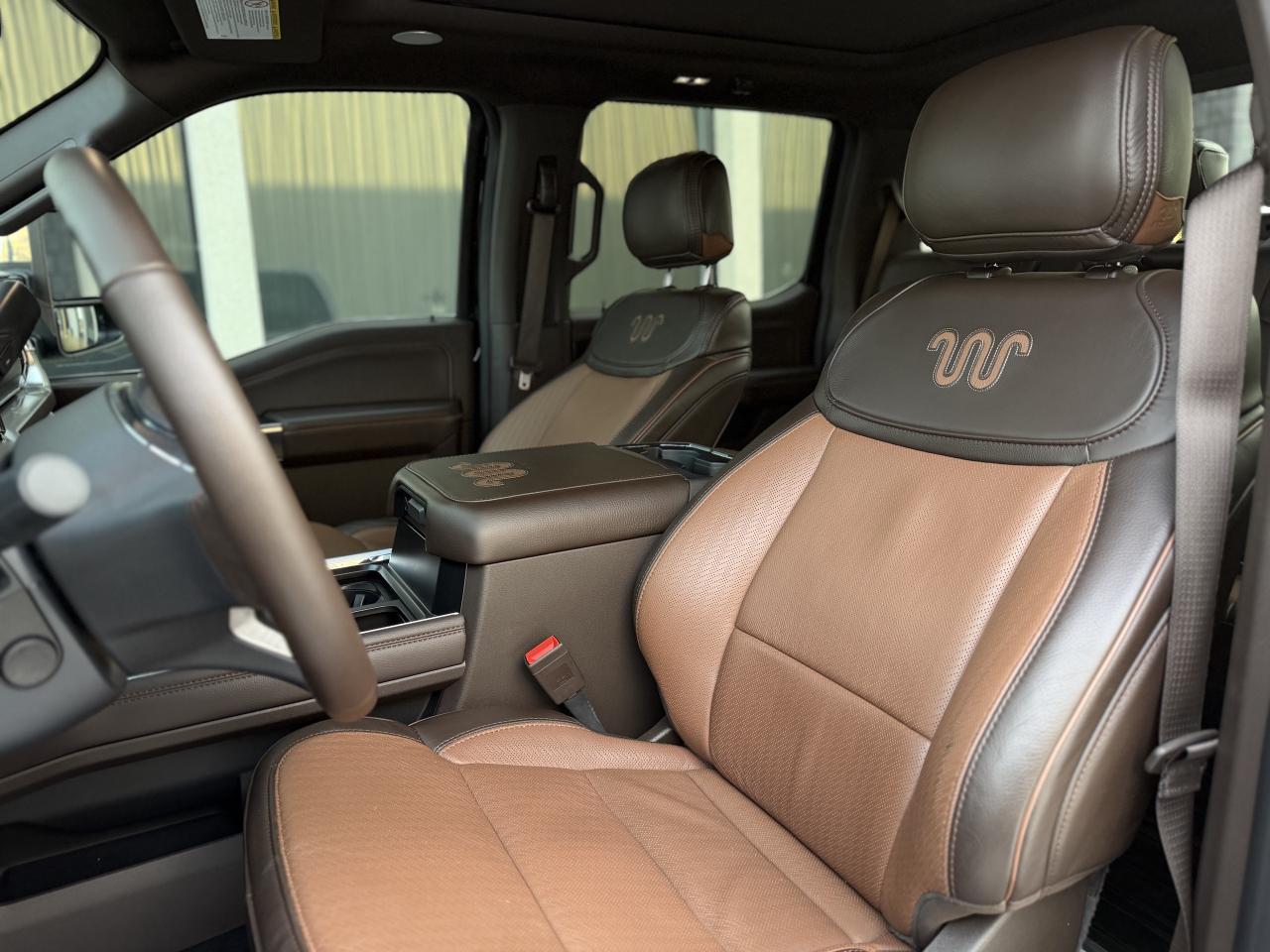 2024 Ford F-450 SUPER DUTY King Ranch 4WD Crew Cab 8' Box Photo