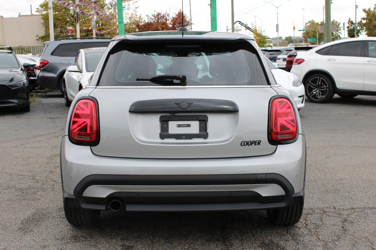 2024 MINI 5 Door Cooper   Dual Sunroof Photo
