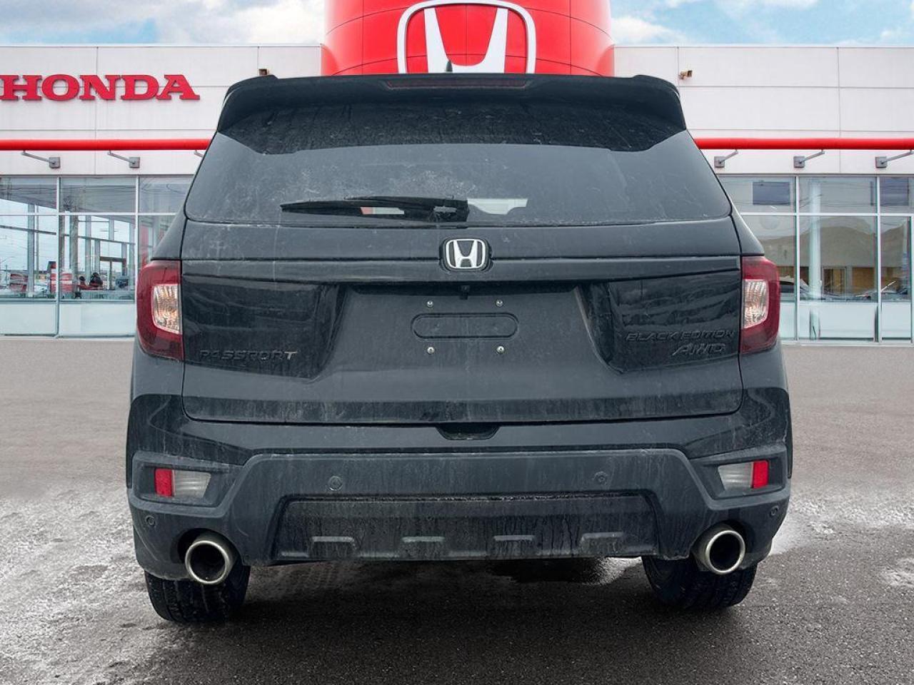 2025 Honda Passport Black Edition Photo4