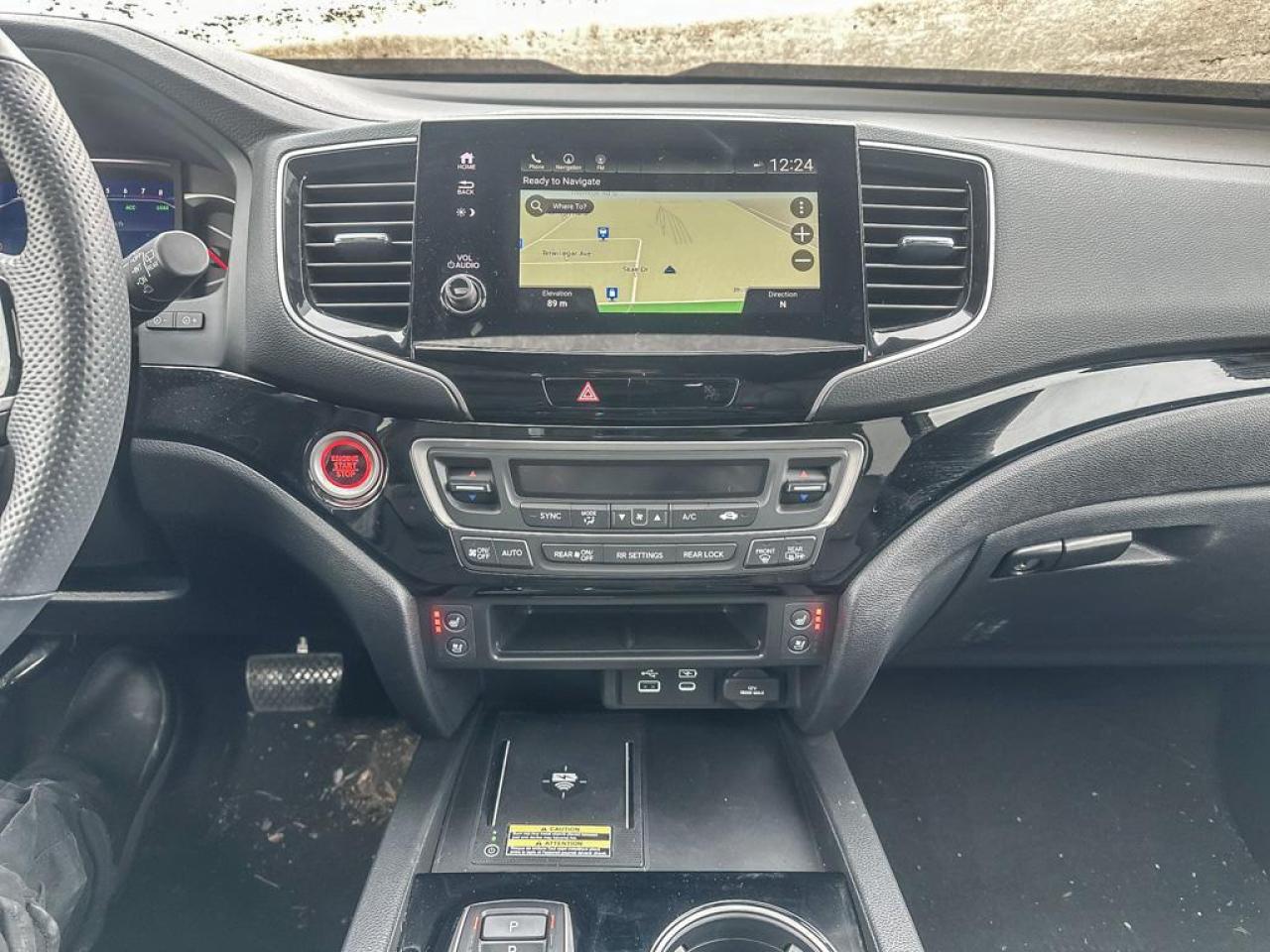 2025 Honda Passport Black Edition Photo