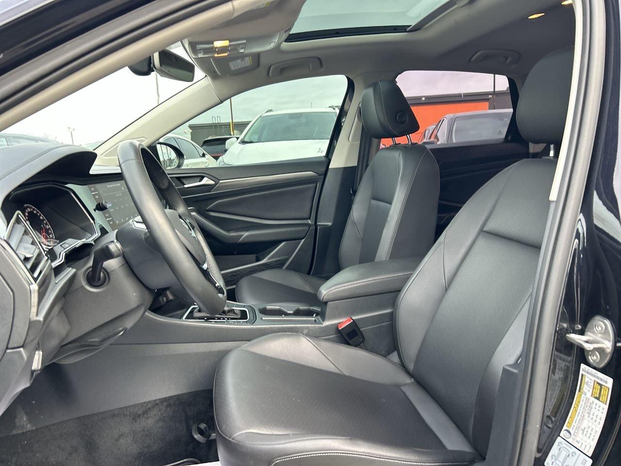 2020 Volkswagen Jetta Highline 1.4T Sunroof  Alloy Wheels  Keyless Start Photo