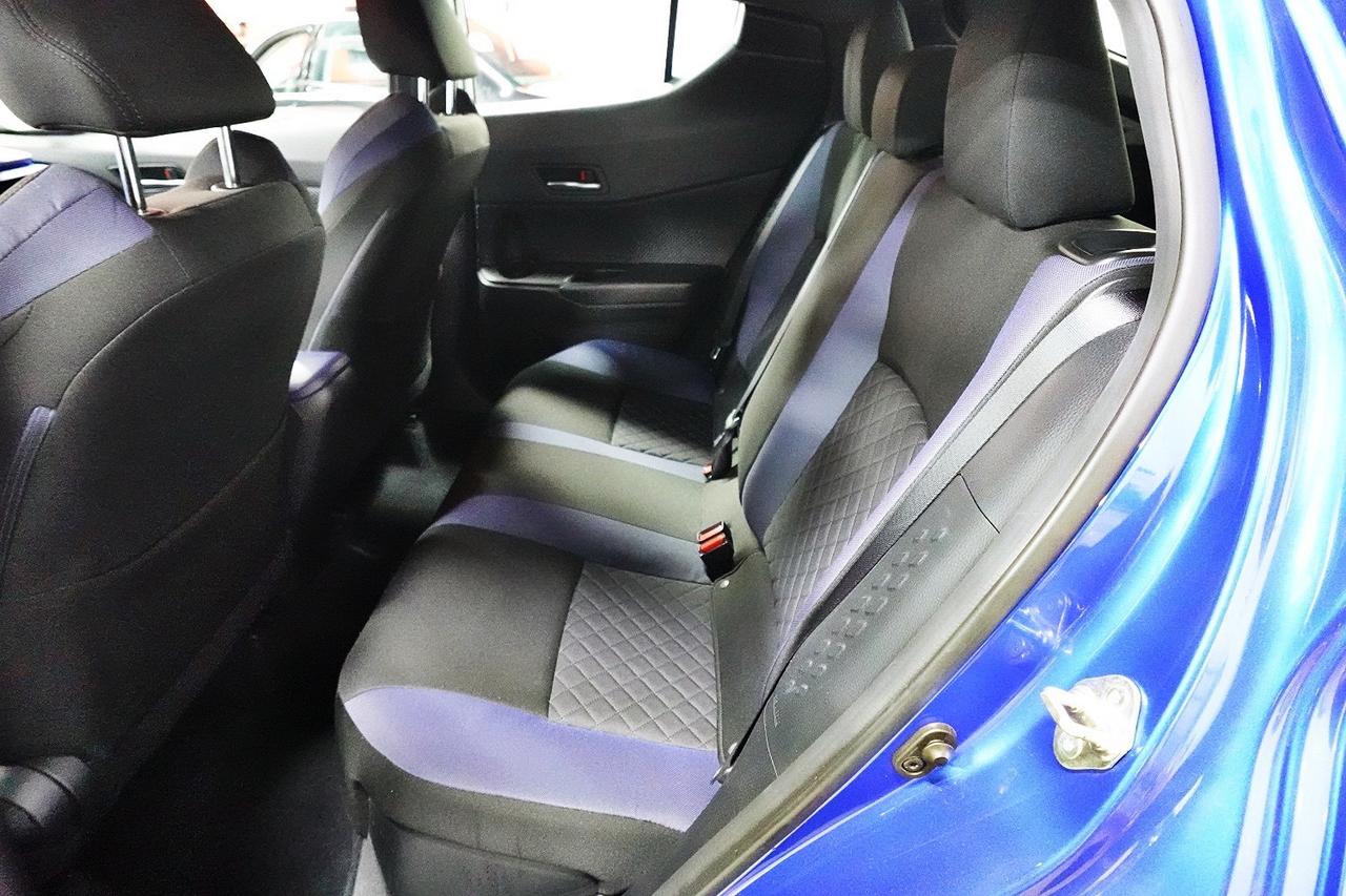 2020 Toyota C-HR XLE PREMIUM,NO ACCIDENT,ONE OWNER,LOADED Photo