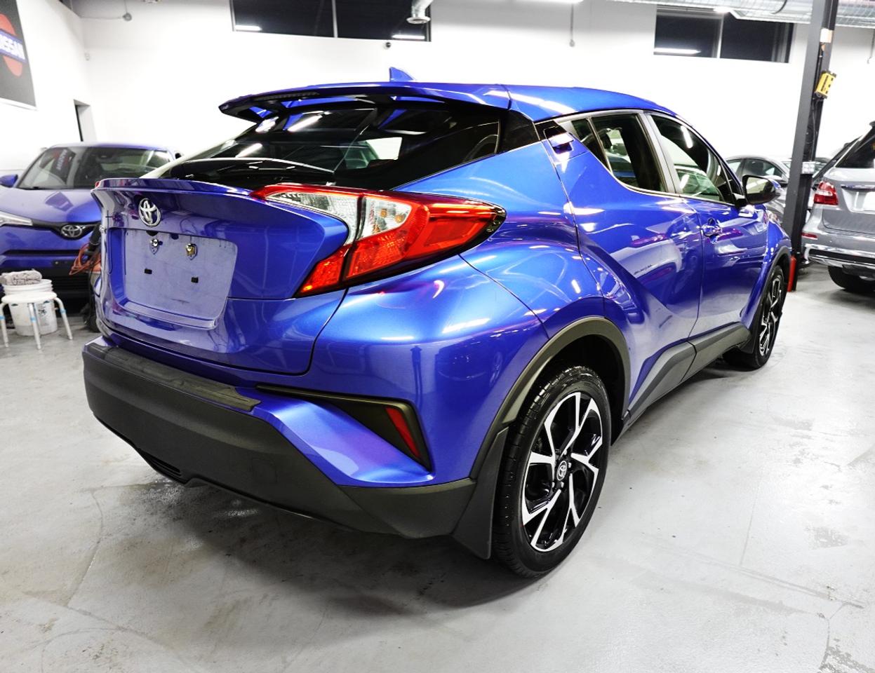 2020 Toyota C-HR XLE PREMIUM,NO ACCIDENT,ONE OWNER,LOADED Photo