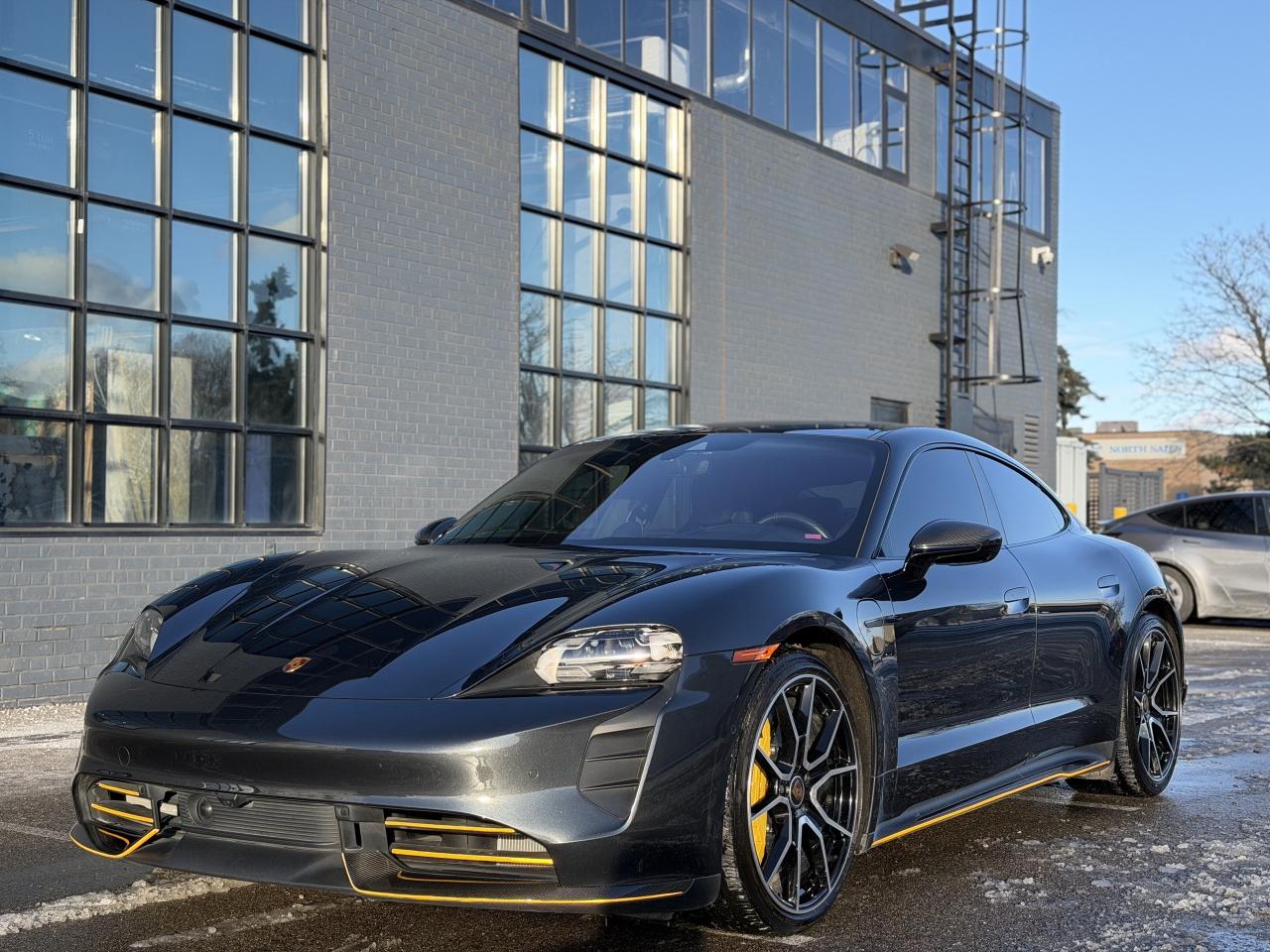 2022 Porsche Taycan Turbo S AWD Photo