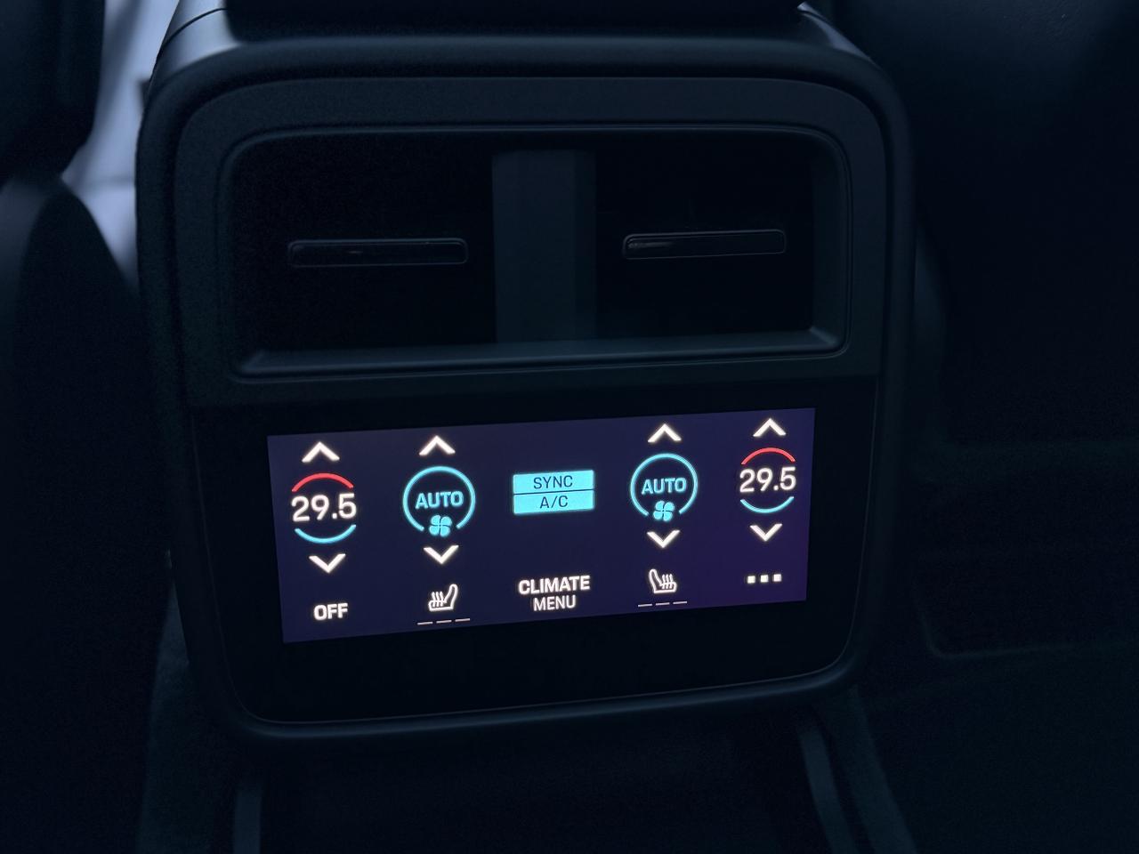 2022 Porsche Taycan Turbo S AWD Photo