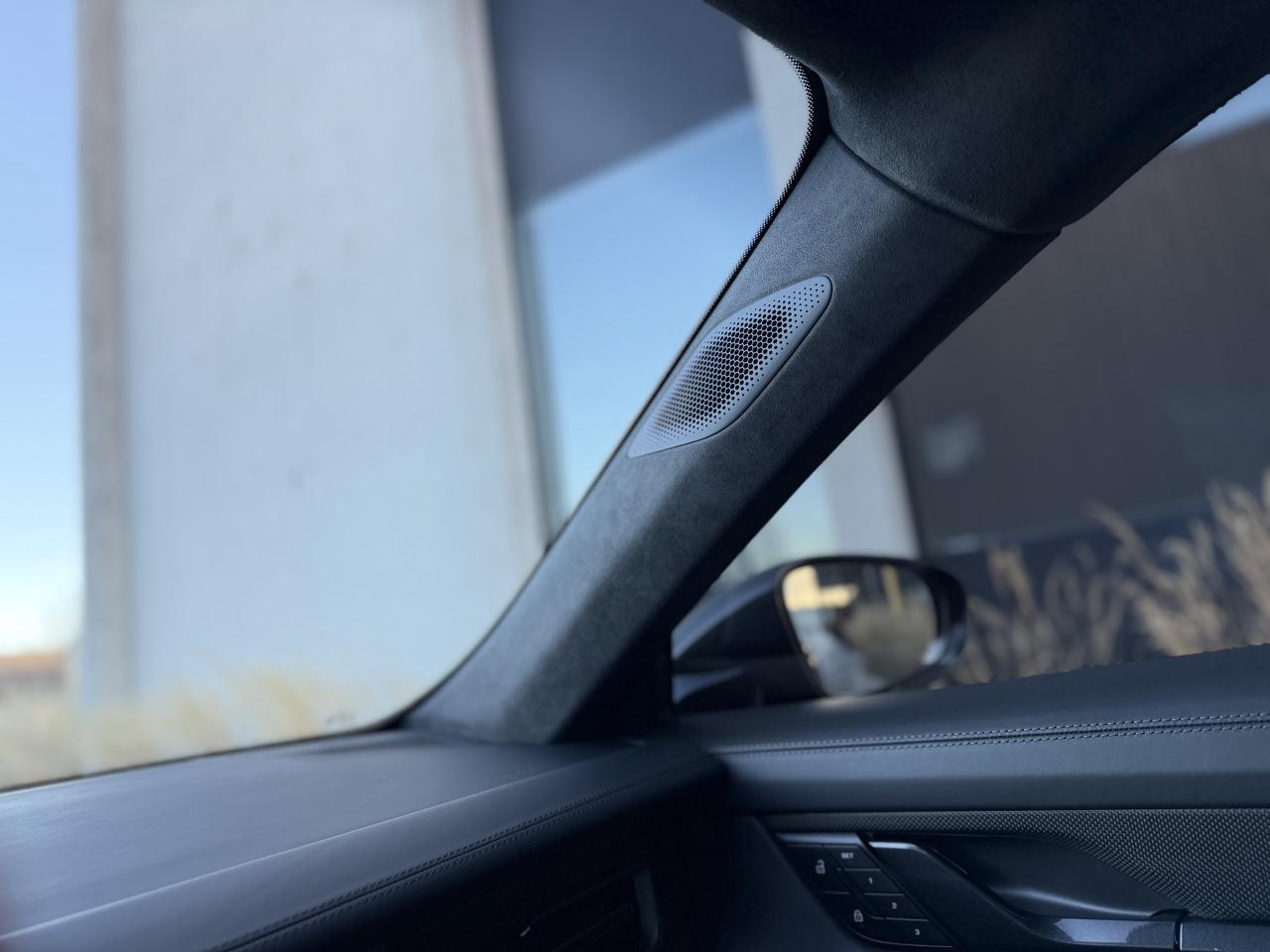 2022 Porsche Taycan Turbo S AWD Photo