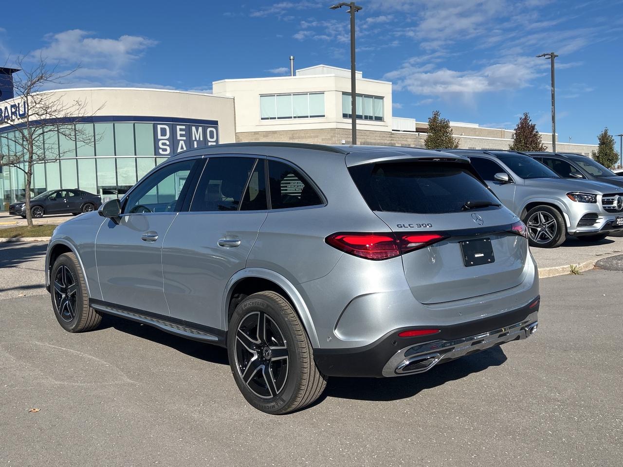 2026 Mercedes-Benz GLC 300 4MATIC Photo3
