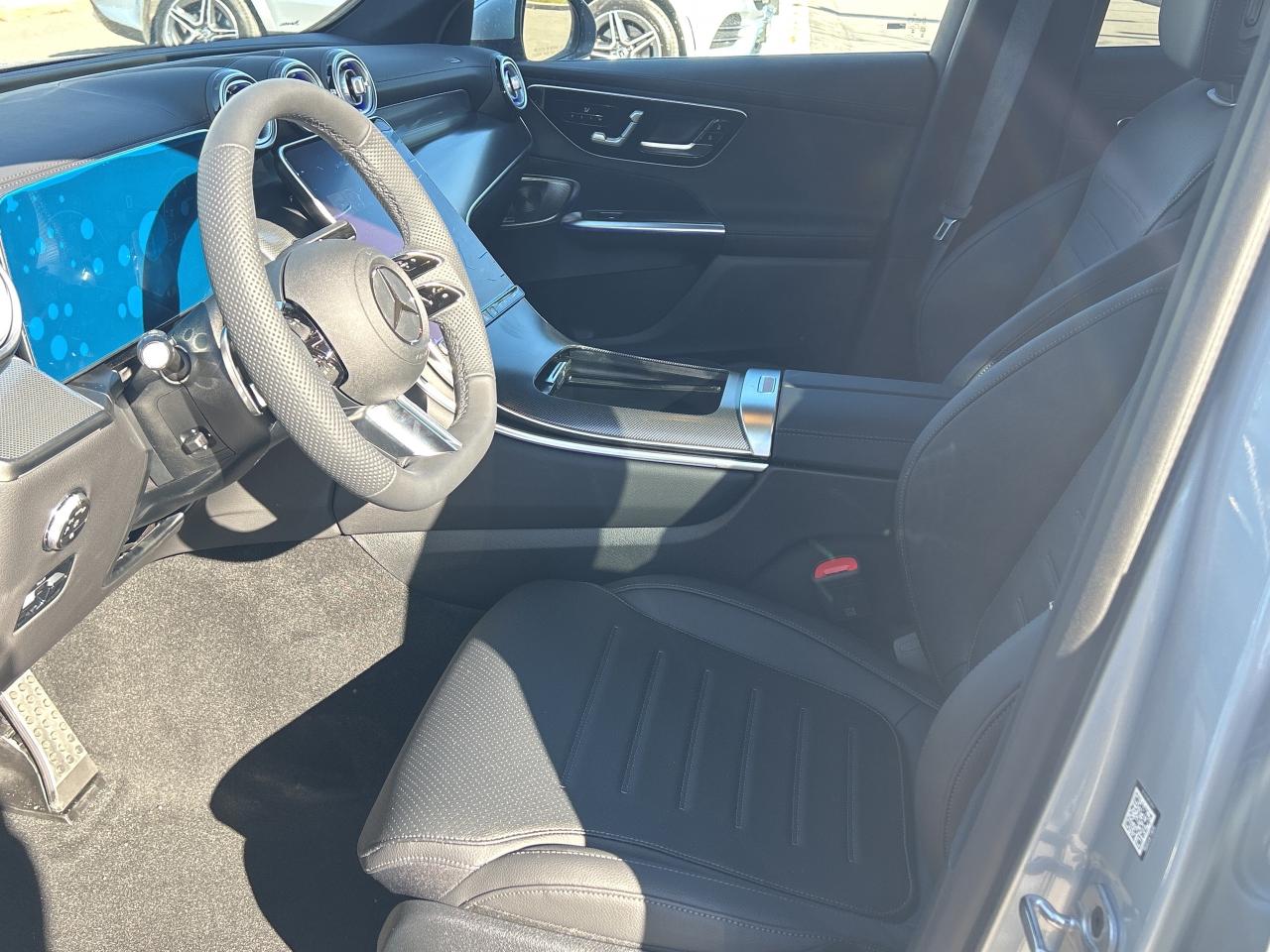 2026 Mercedes-Benz GLC 300 4MATIC Photo