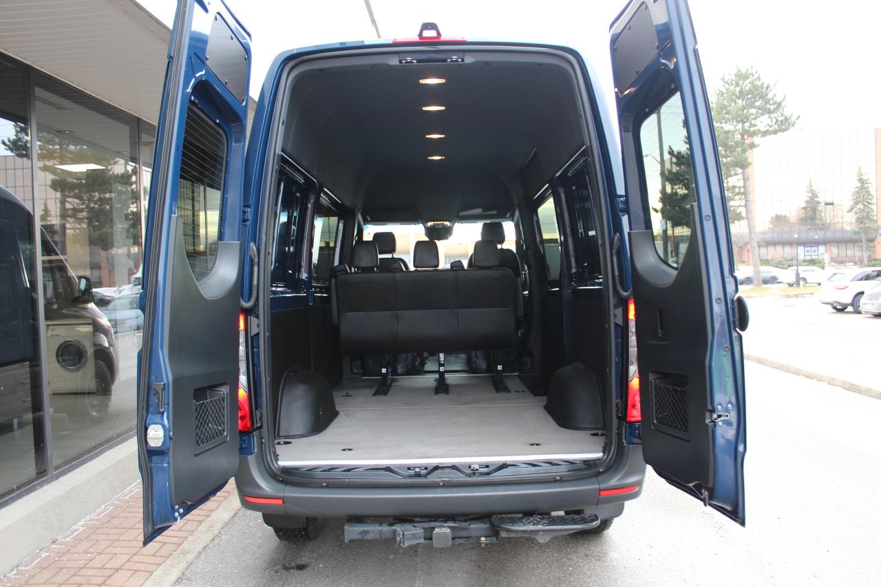 2022 Mercedes-Benz Sprinter 5 PASSENGERS" - "LEATHER" - "3.0L DIESEL Photo