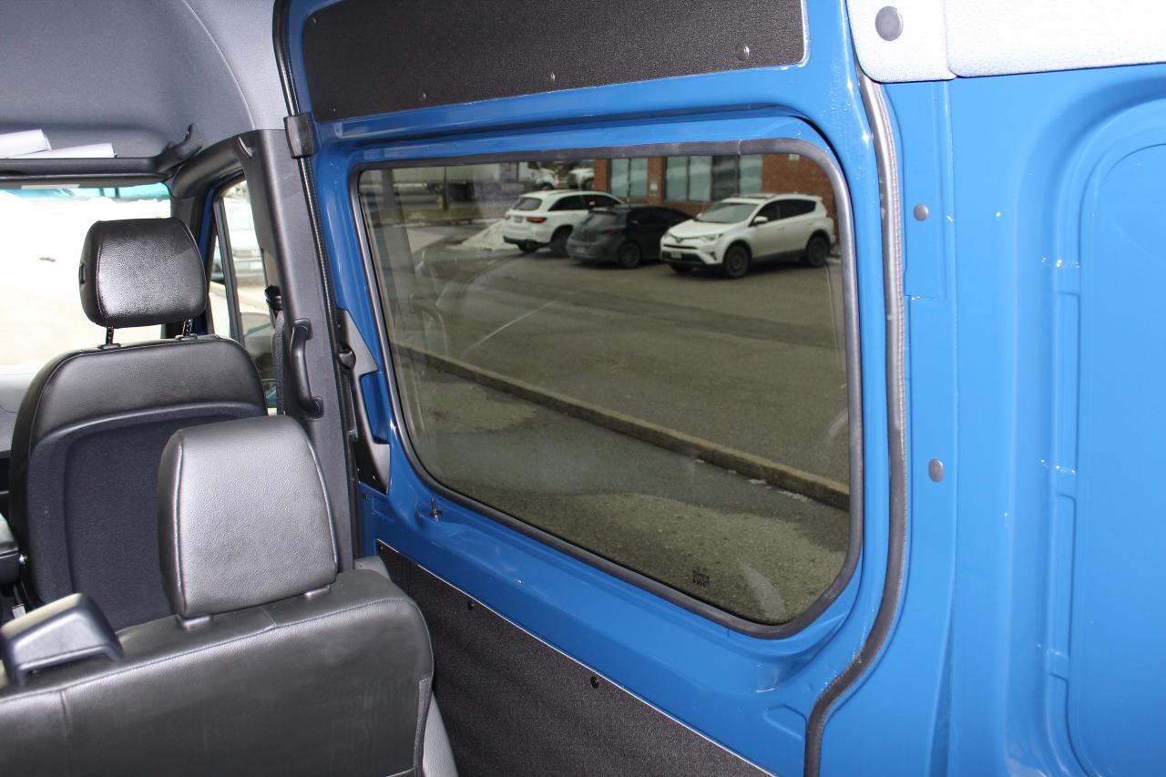 2022 Mercedes-Benz Sprinter 5 PASSENGERS" - "LEATHER" - "3.0L DIESEL Photo