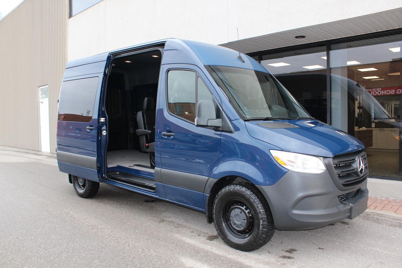 2022 Mercedes-Benz Sprinter 5 PASSENGERS" - "LEATHER" - "3.0L DIESEL Photo